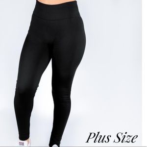 Plus Size Fleece Lined Leggings